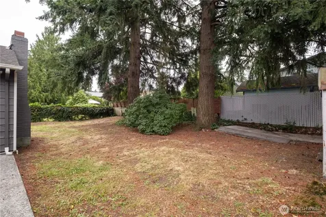 8408 121st Street SW Lakewood WA 98498