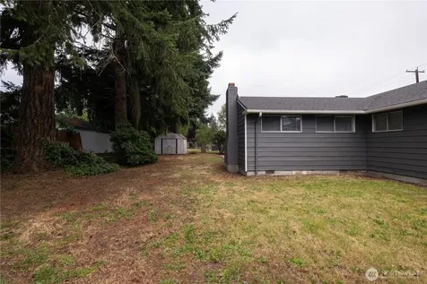 8408 121st Street SW Lakewood WA 98498