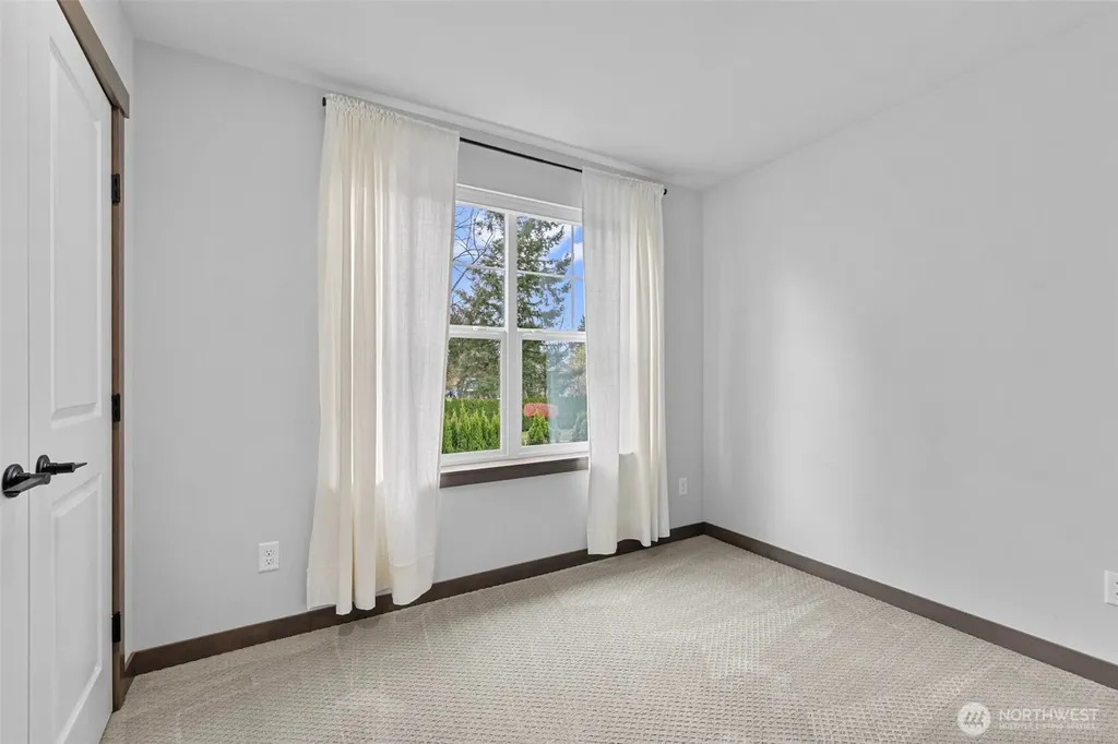529 Ball Street Sedro Woolley WA 98284