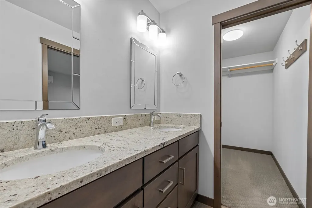 529 Ball Street Sedro Woolley WA 98284