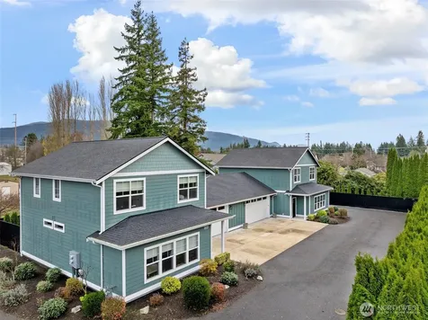 529 Ball Street Sedro Woolley WA 98284