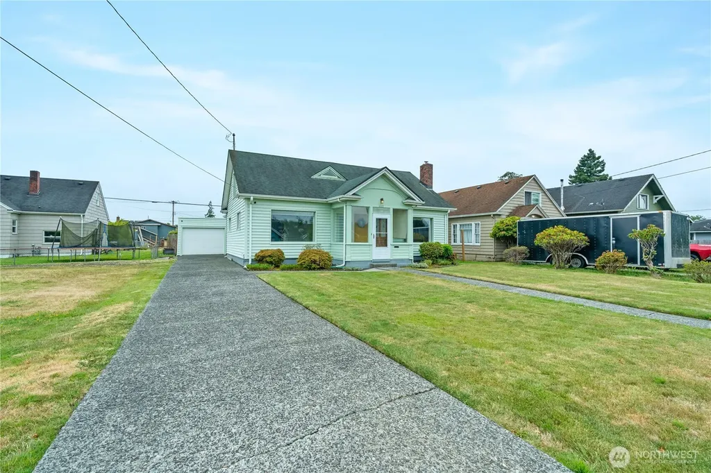 1607 Morgan Street Aberdeen WA 98520