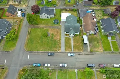 1607 Morgan Street Aberdeen WA 98520
