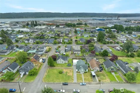 1607 Morgan Street Aberdeen WA 98520