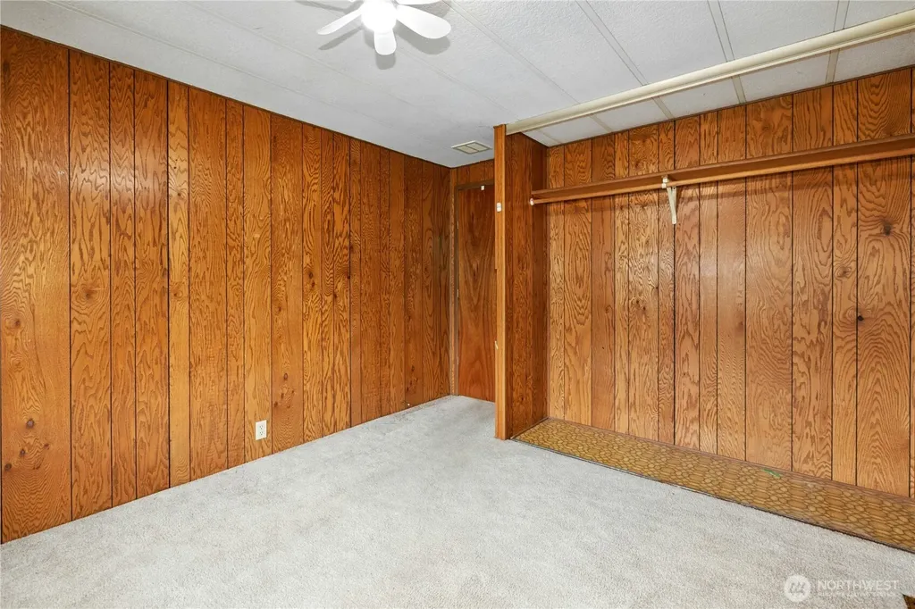 801 Walker Avenue Oak Harbor WA 98277
