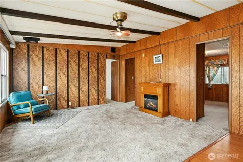 801 Walker Avenue Oak Harbor WA 98277