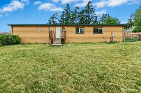 801 Walker Avenue Oak Harbor WA 98277