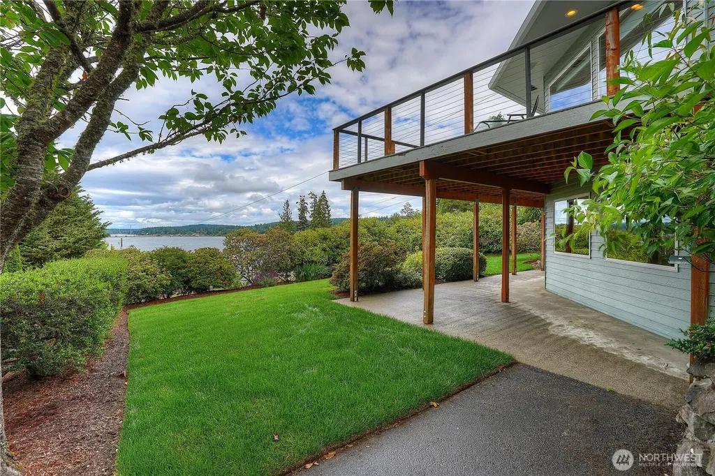 6921 120th Street NW Gig Harbor WA 98332