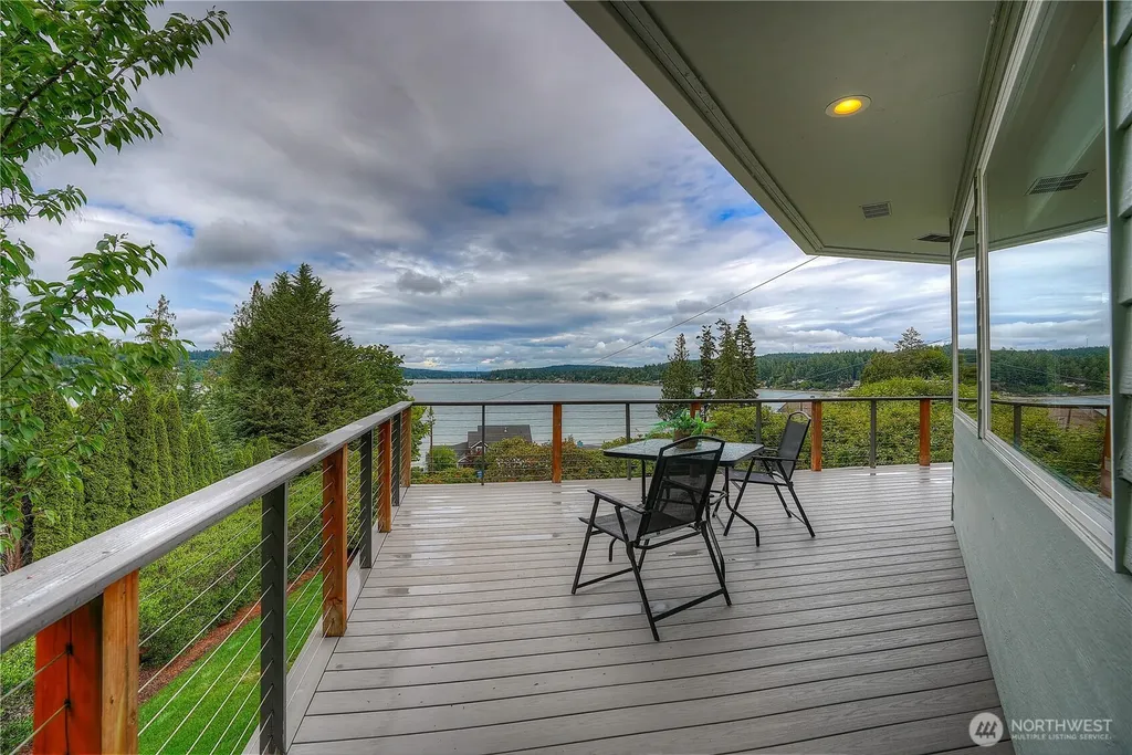 6921 120th Street NW Gig Harbor WA 98332