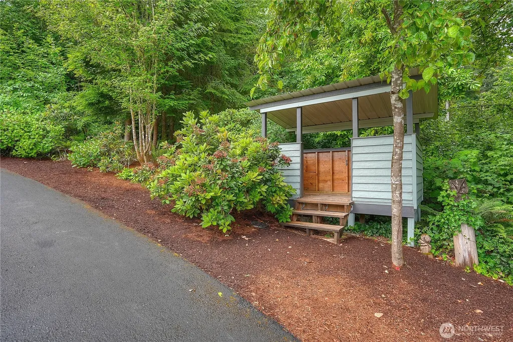 6921 120th Street NW Gig Harbor WA 98332