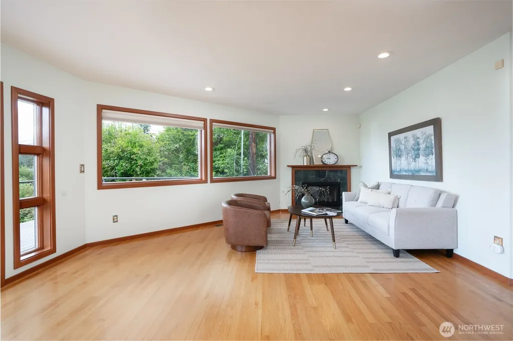6921 120th Street NW Gig Harbor WA 98332