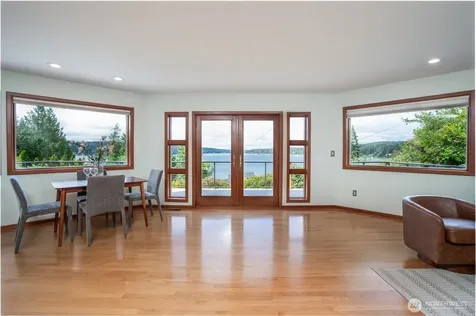 6921 120th Street NW Gig Harbor WA 98332