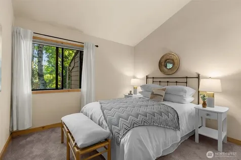 11416 NE 128th Street Kirkland WA 98034