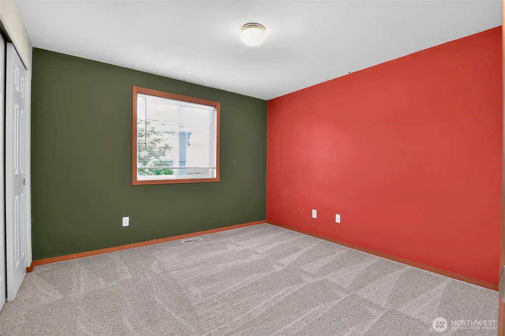 449 Dallas Street Mount Vernon WA 98274