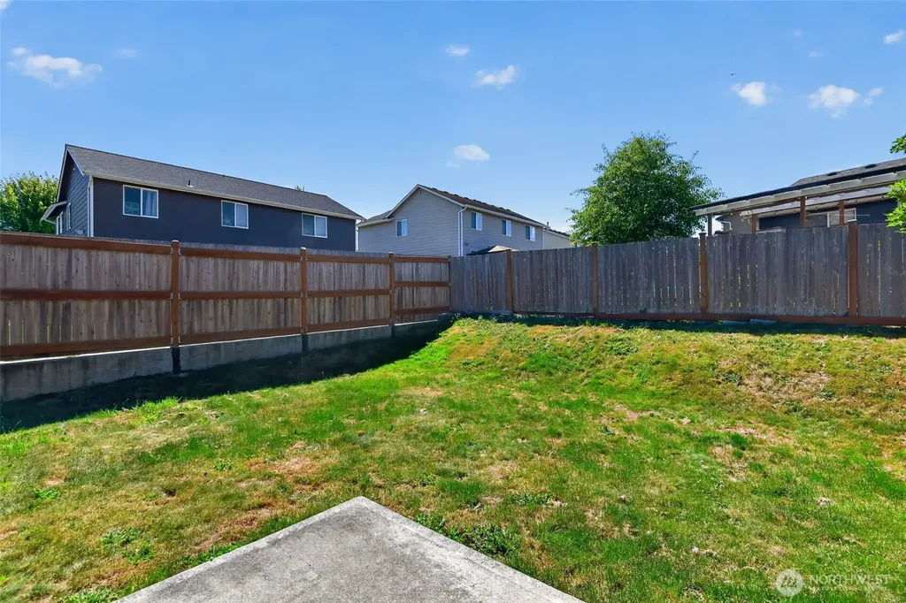 449 Dallas Street Mount Vernon WA 98274