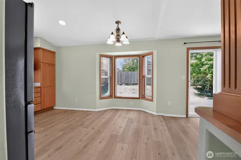 449 Dallas Street Mount Vernon WA 98274