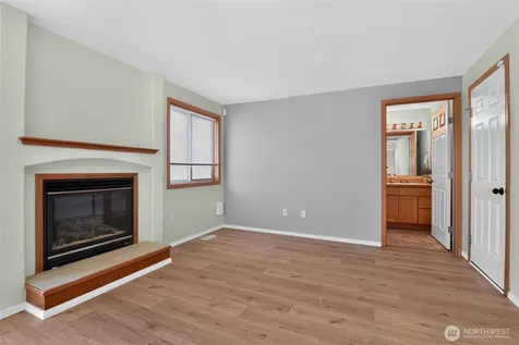 449 Dallas Street Mount Vernon WA 98274