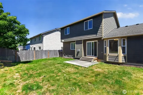449 Dallas Street Mount Vernon WA 98274