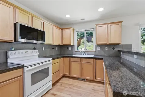 13906 26th Avenue W Lynnwood WA 98087