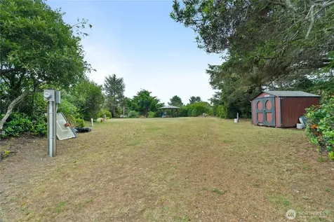 359 Goeduck Loop SW Ocean Shores WA 98569