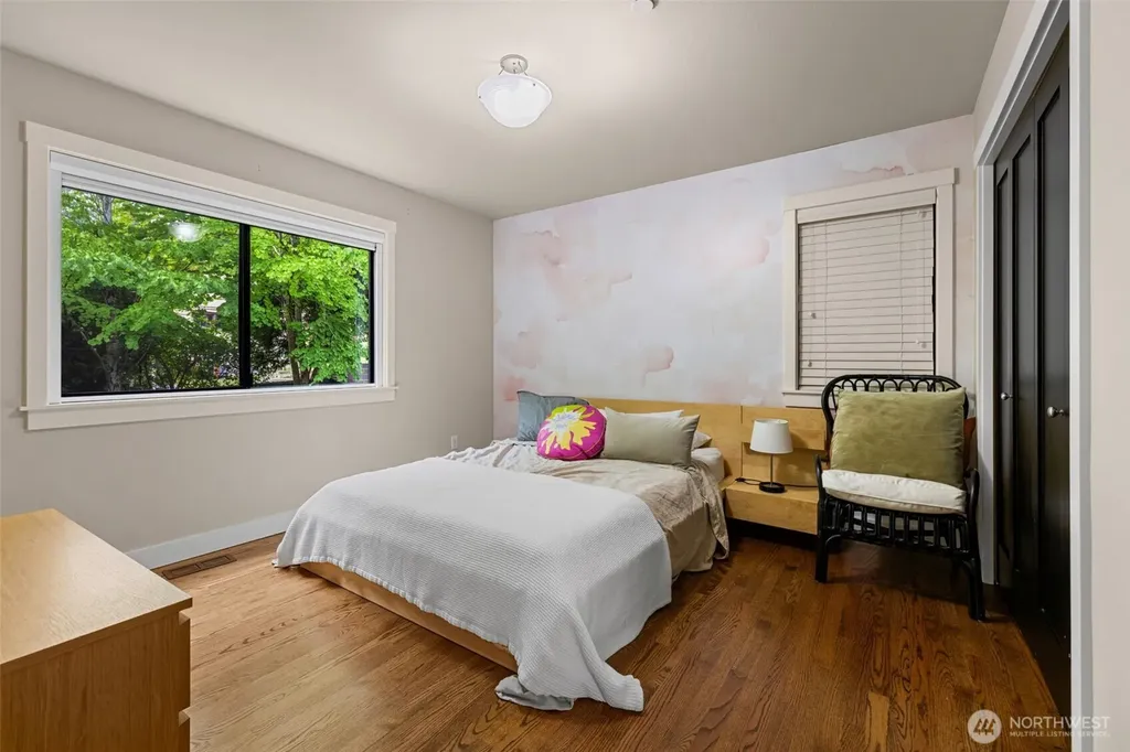 1824 Market Street Kirkland WA 98003