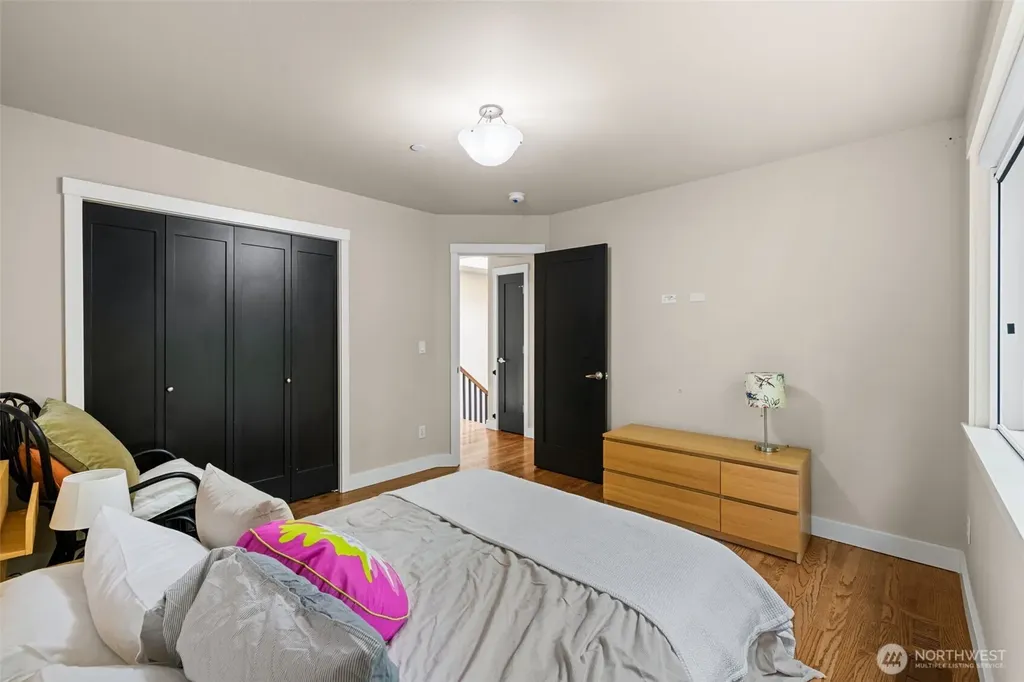 1824 Market Street Kirkland WA 98003