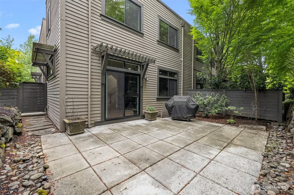 1824 Market Street Kirkland WA 98003