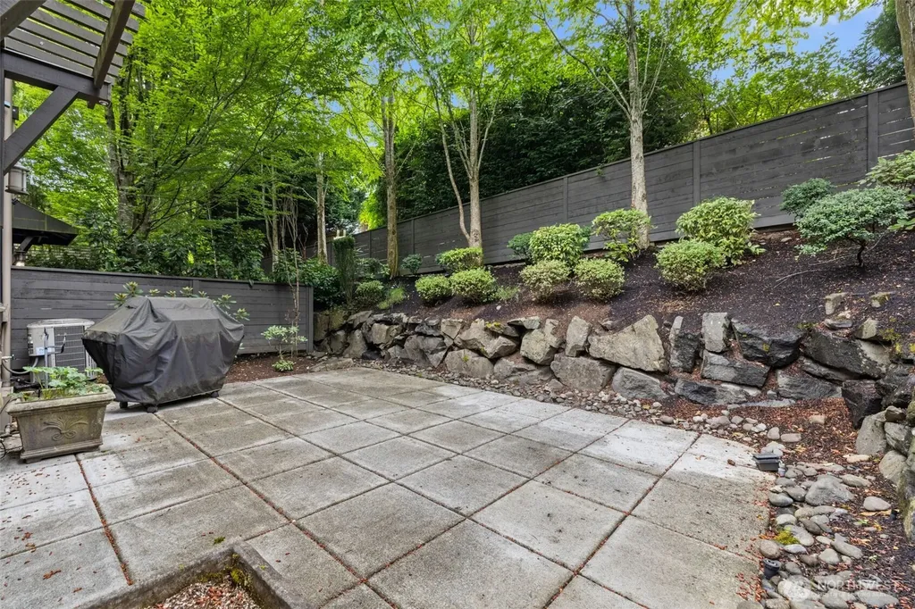 1824 Market Street Kirkland WA 98003