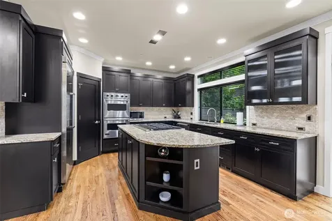 1824 Market Street Kirkland WA 98003