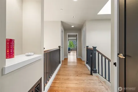 1824 Market Street Kirkland WA 98003