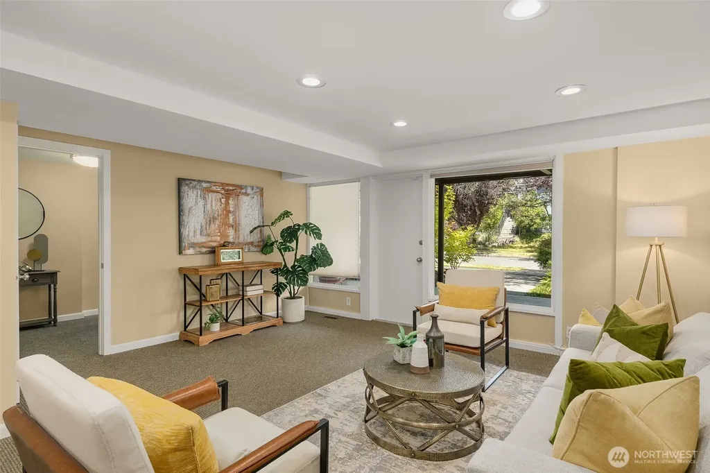 4204 47th Avenue S Seattle WA 98118