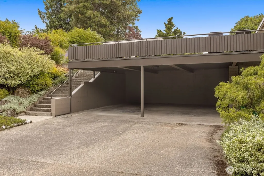 4204 47th Avenue S Seattle WA 98118