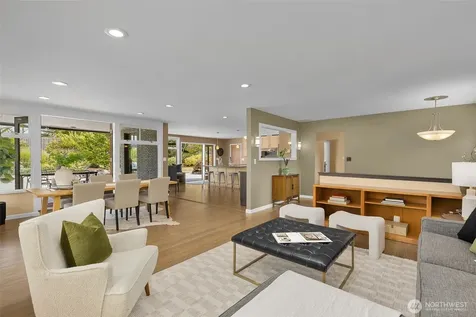4204 47th Avenue S Seattle WA 98118