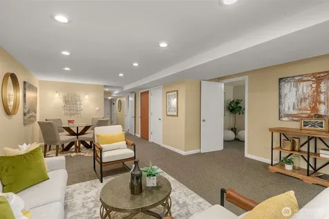 4204 47th Avenue S Seattle WA 98118