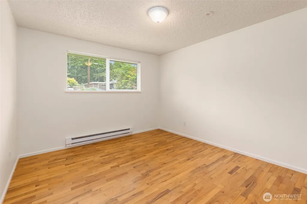 21124 50th Place W Lynnwood WA 98036
