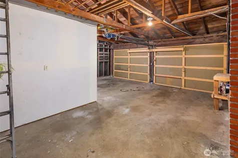 21124 50th Place W Lynnwood WA 98036