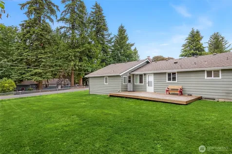 21124 50th Place W Lynnwood WA 98036