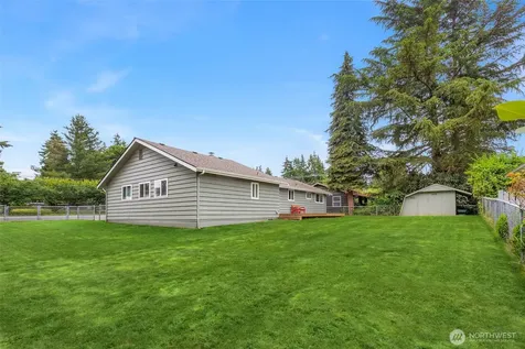 21124 50th Place W Lynnwood WA 98036