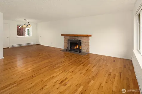21124 50th Place W Lynnwood WA 98036