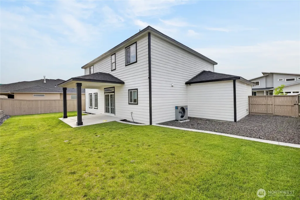 4315 Cowlitz Boulevard Richland WA 99352