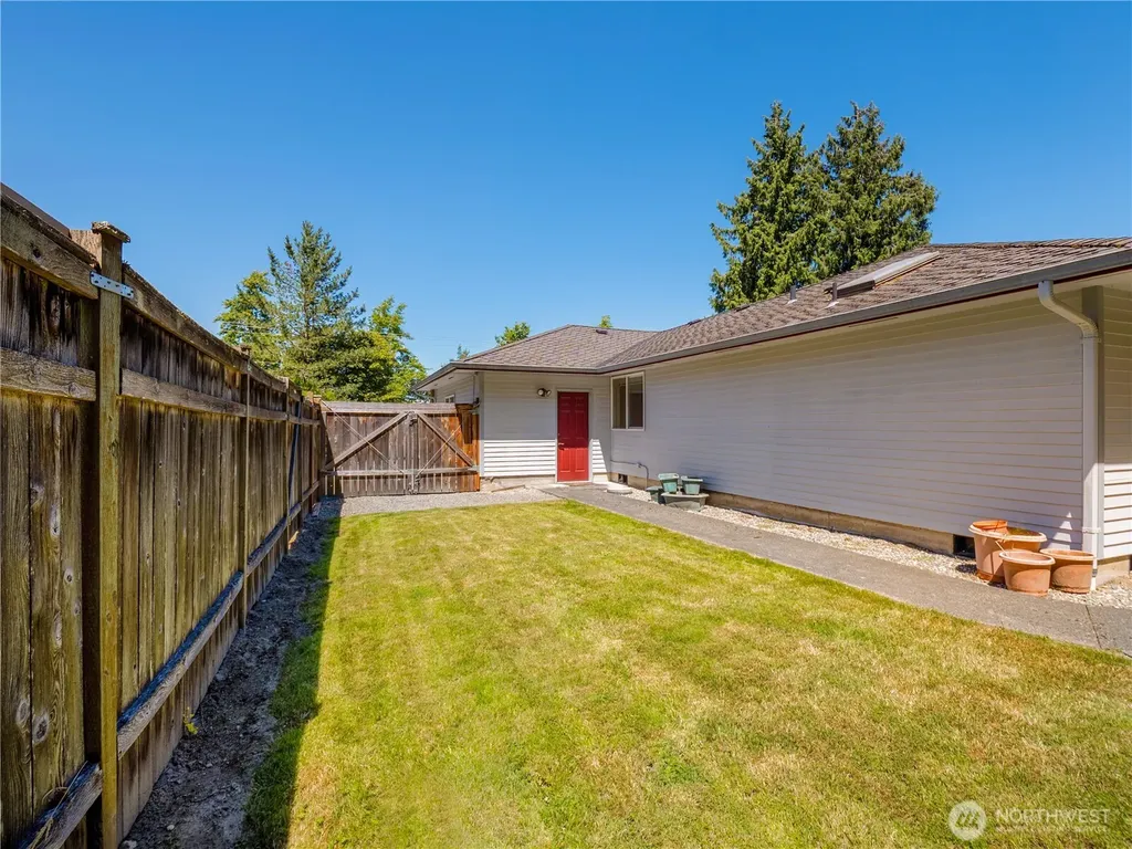 3104 E Fir Street Mount Vernon WA 98273