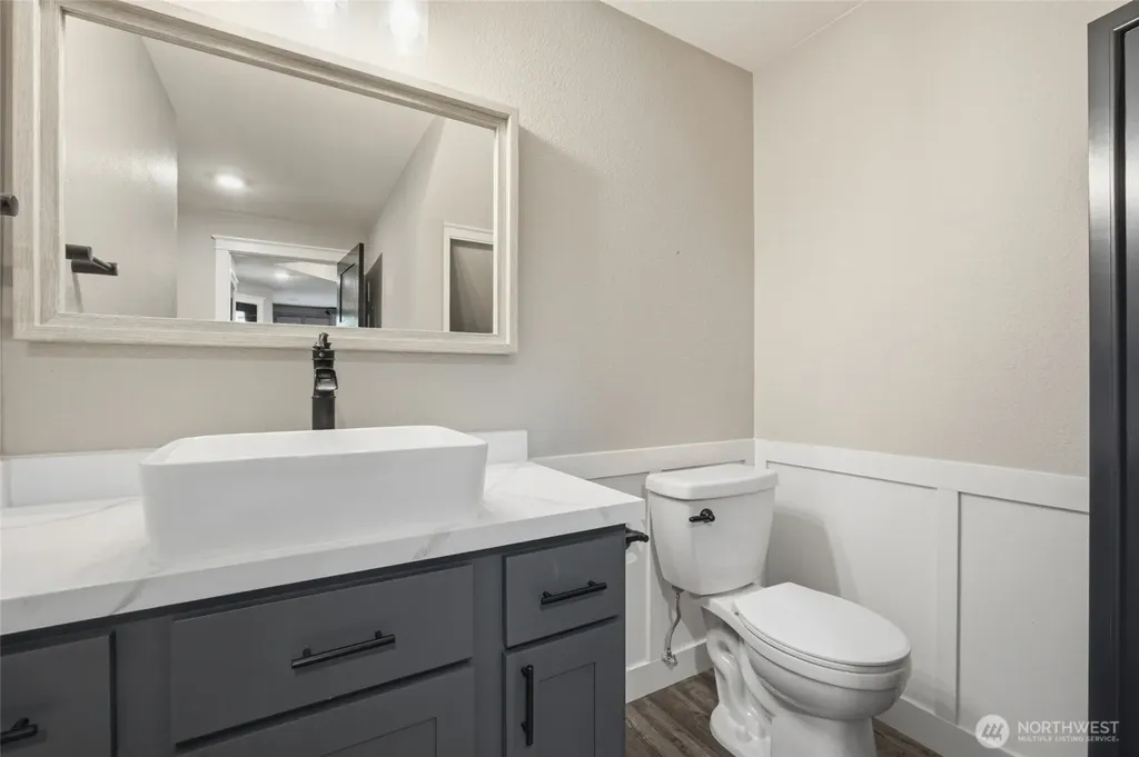 1416 Creekwood Court SE Olympia WA 98501