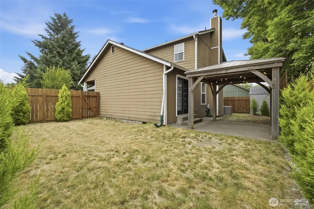 1416 Creekwood Court SE Olympia WA 98501