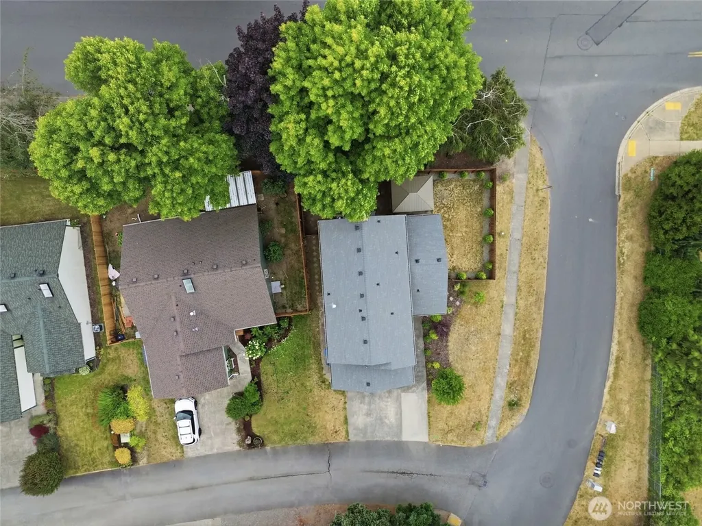 1416 Creekwood Court SE Olympia WA 98501