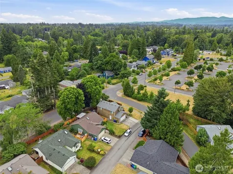 1416 Creekwood Court SE Olympia WA 98501