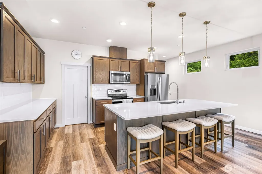 1306 Digby Place Mount Vernon WA 98274