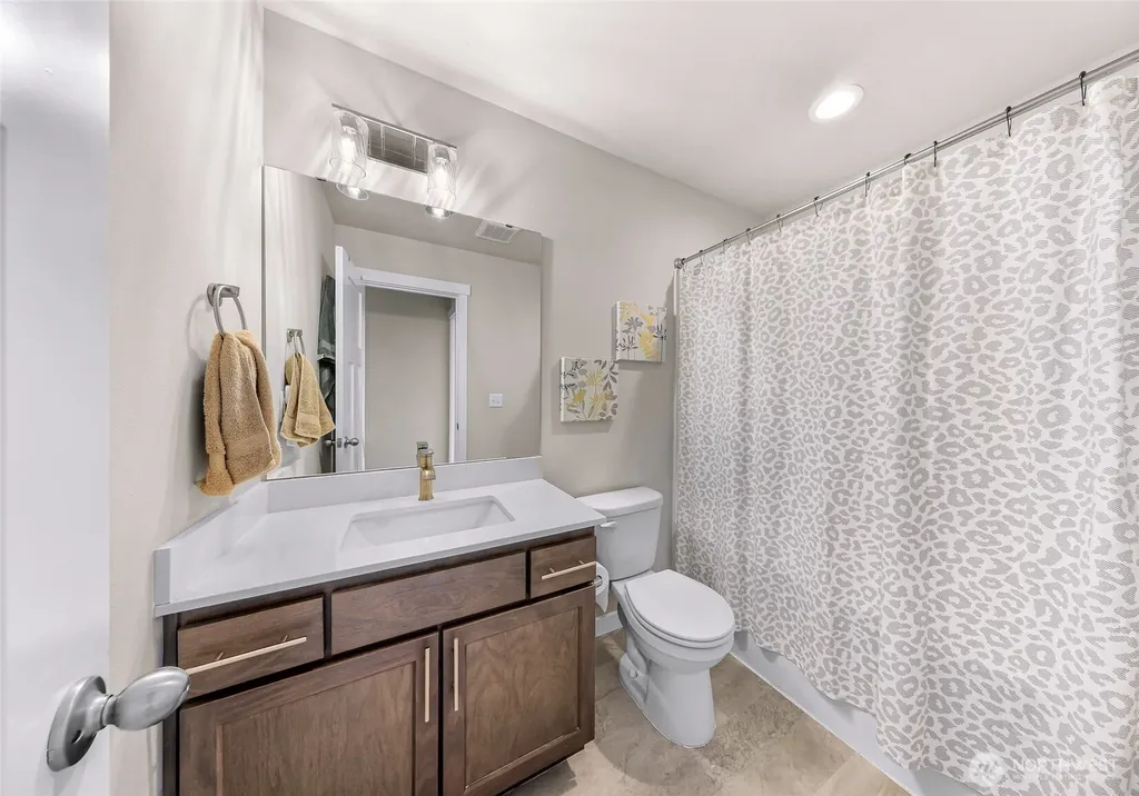 1306 Digby Place Mount Vernon WA 98274