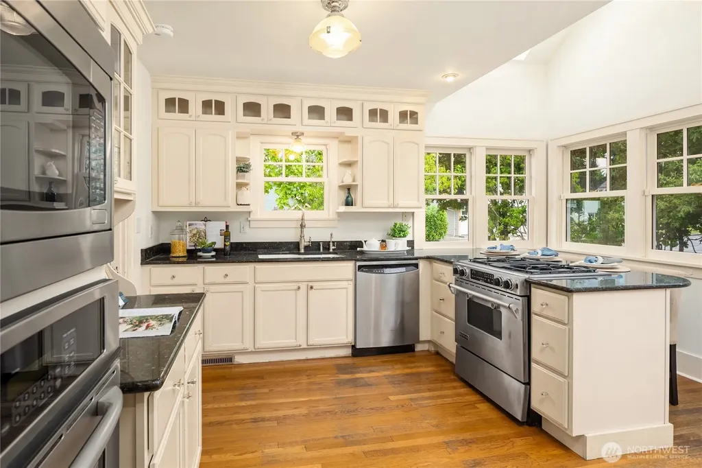 848 NW 59th Street Seattle WA 98107