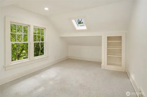 848 NW 59th Street Seattle WA 98107