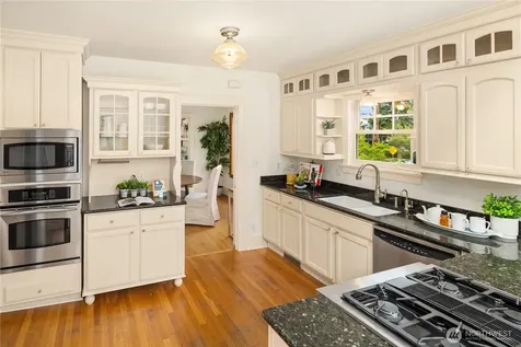 848 NW 59th Street Seattle WA 98107